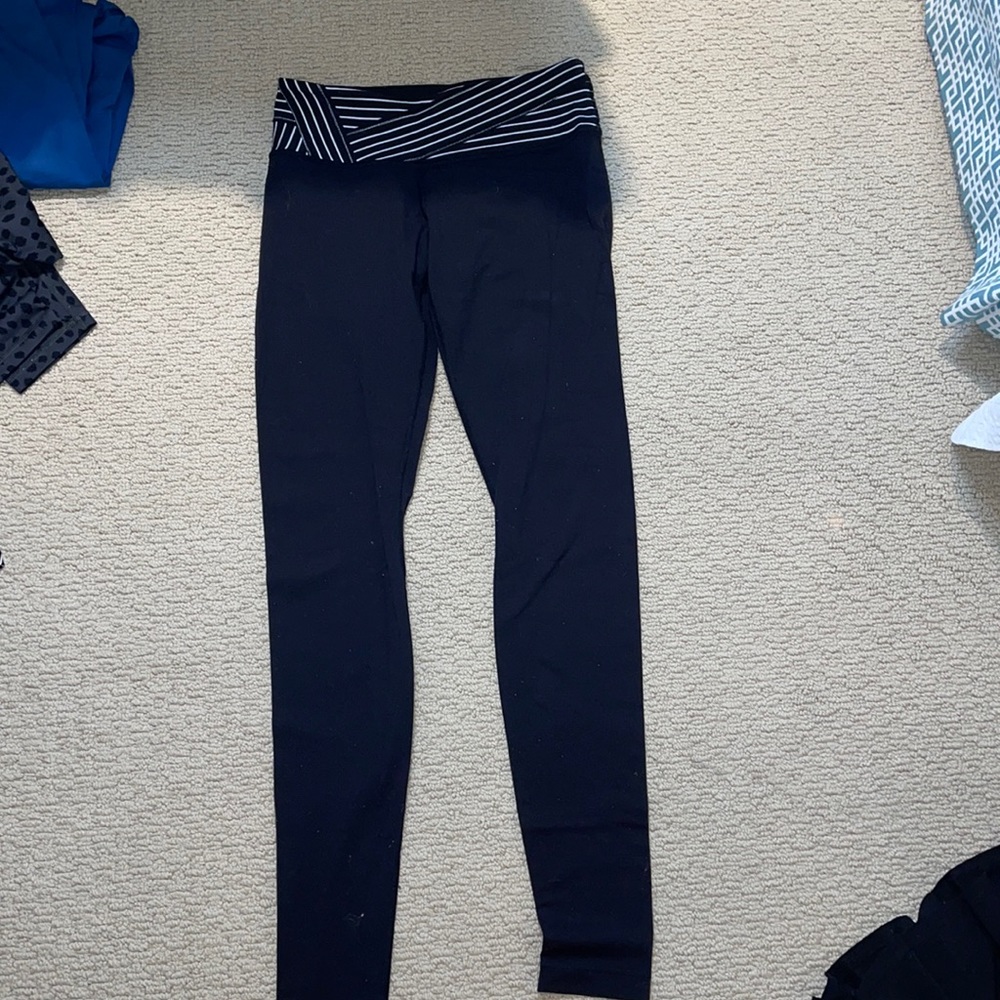 Reversible lululemon wunderunder sz 6 full length